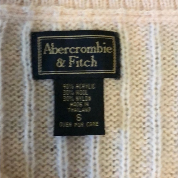 Abercrombie blush pink sweater - Picture 2 of 5